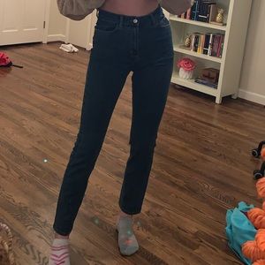 BDG girlfriend highrise jean sz 27 great condition